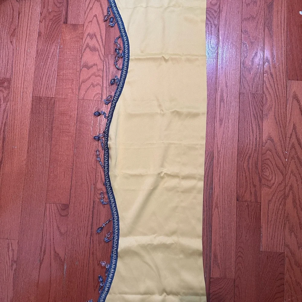 ELKCA S-Shaped Curtain Tier 1 Panel 52” X18” Yellow
